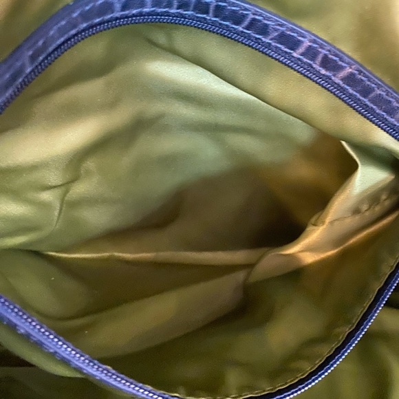 COLE HAAN Women’s Soft Leather Large Tote Bag, Navy Blue, Handle & Straps - Picture 12 of 14